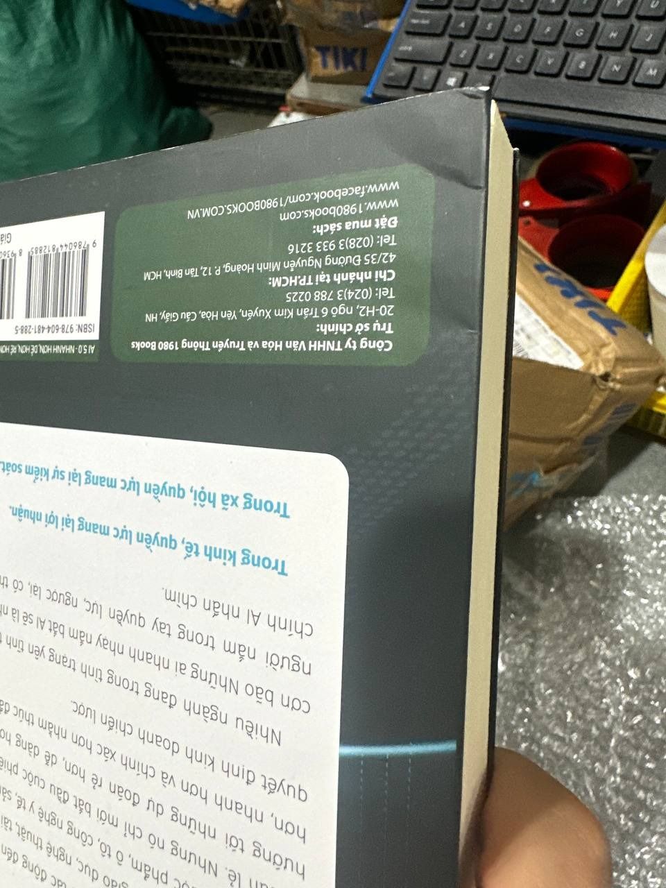 Combo 4 cuốn: ChatGPT + ChatGPT thực chiến + AI 5.0 + AI Công cụ nâng cao hiệu suất
