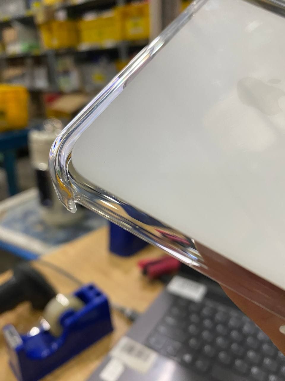 Ốp Lưng Trong Suốt MagSafe cho iPhone 17 Series - iPhone 17 Pro Max