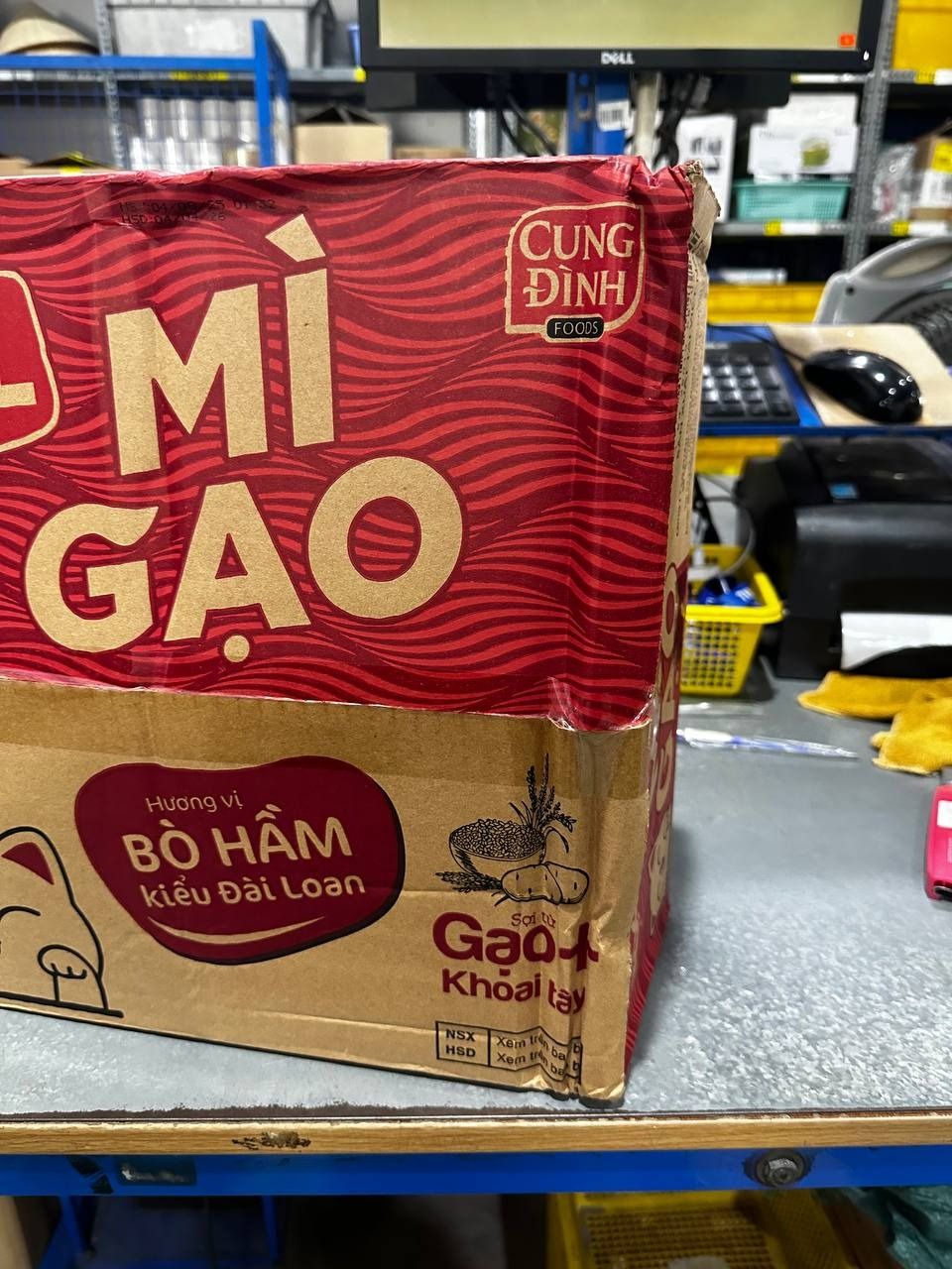 Thùng 24 Gói Mì Cung Đình Kool Mì Gạo Bò Hầm Kiểu Đài Loan 77g