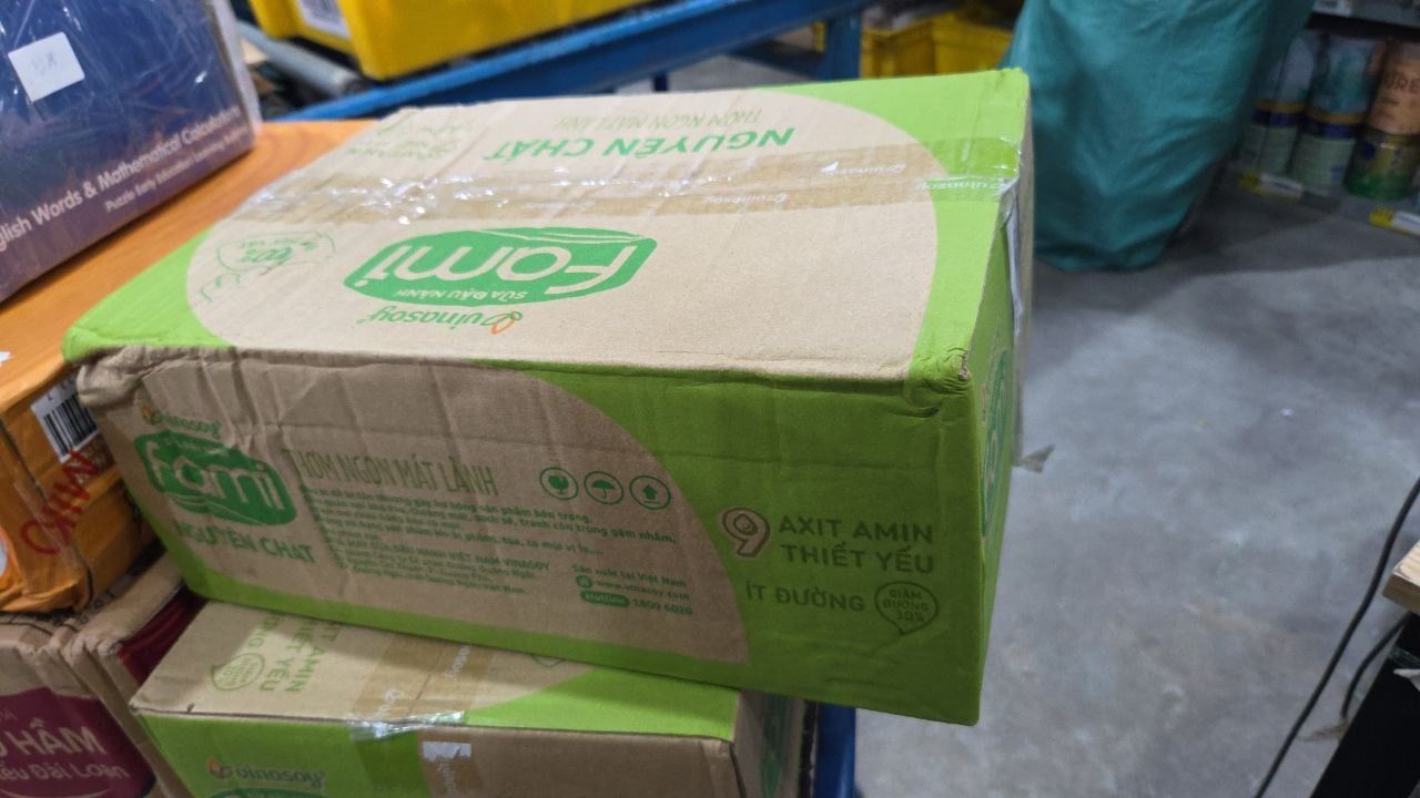 Thùng Sữa đậu nành Vinasoy Fami Nguyên Chất ít đường (200ml x 40 bịch)