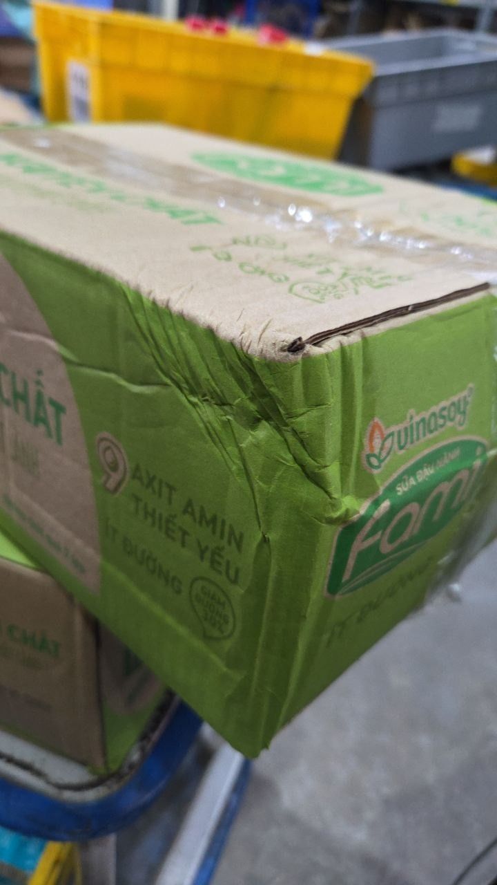 Thùng Sữa đậu nành Vinasoy Fami Nguyên Chất ít đường (200ml x 40 bịch)