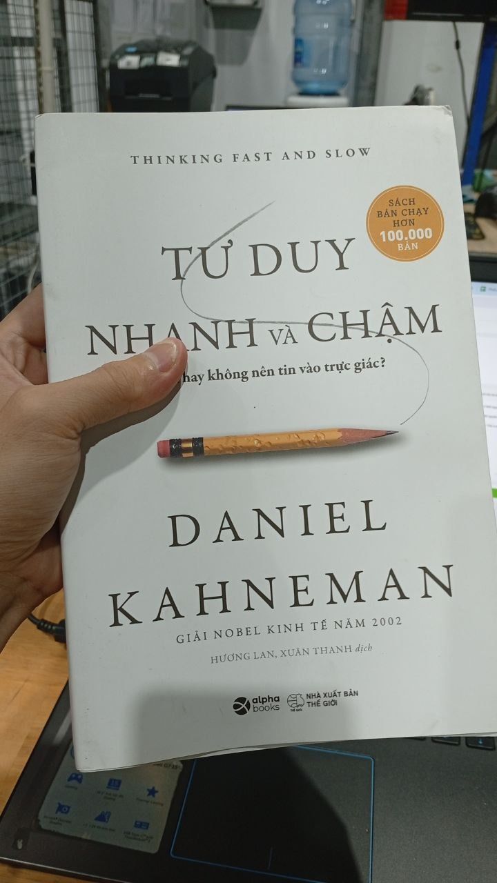 Tư Duy Nhanh Và Chậm (Tái Bản) - Bìa mềm