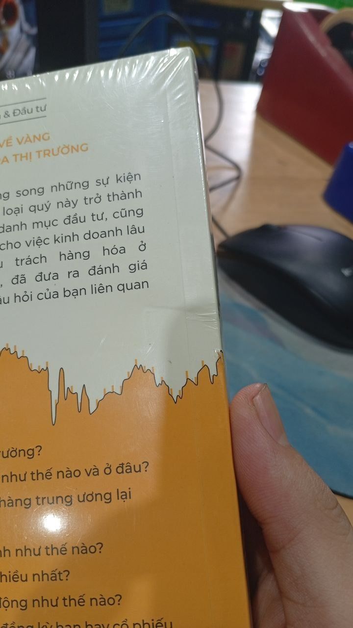 Đầu Tư Vào Vàng - Khoản Đầu Tư Tuyệt Đối An Toàn Thiết Yếu Cho Mỗi Danh Mục Đầu Tư (Jonathan Spall)
