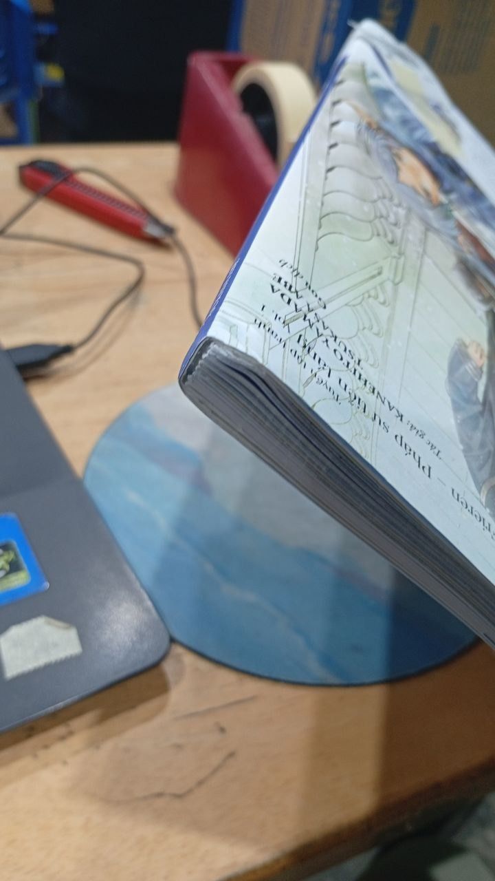 Frieren Beyond Journey's End Art Works: Tuyển Tập Tranh Frieren - Pháp Sư Tiễn Táng - Tập 1