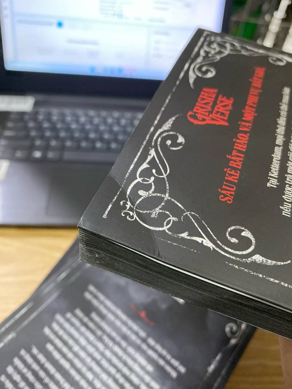 Bộ Sách Móng Vuốt Quạ Đen - Combo 4 Tập