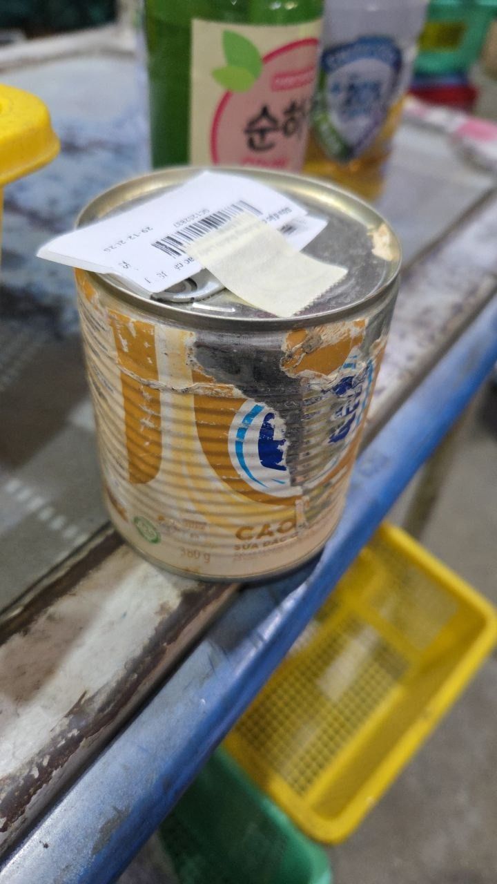 Sữa đặc có đường Dutch Lady cao cấp 380g