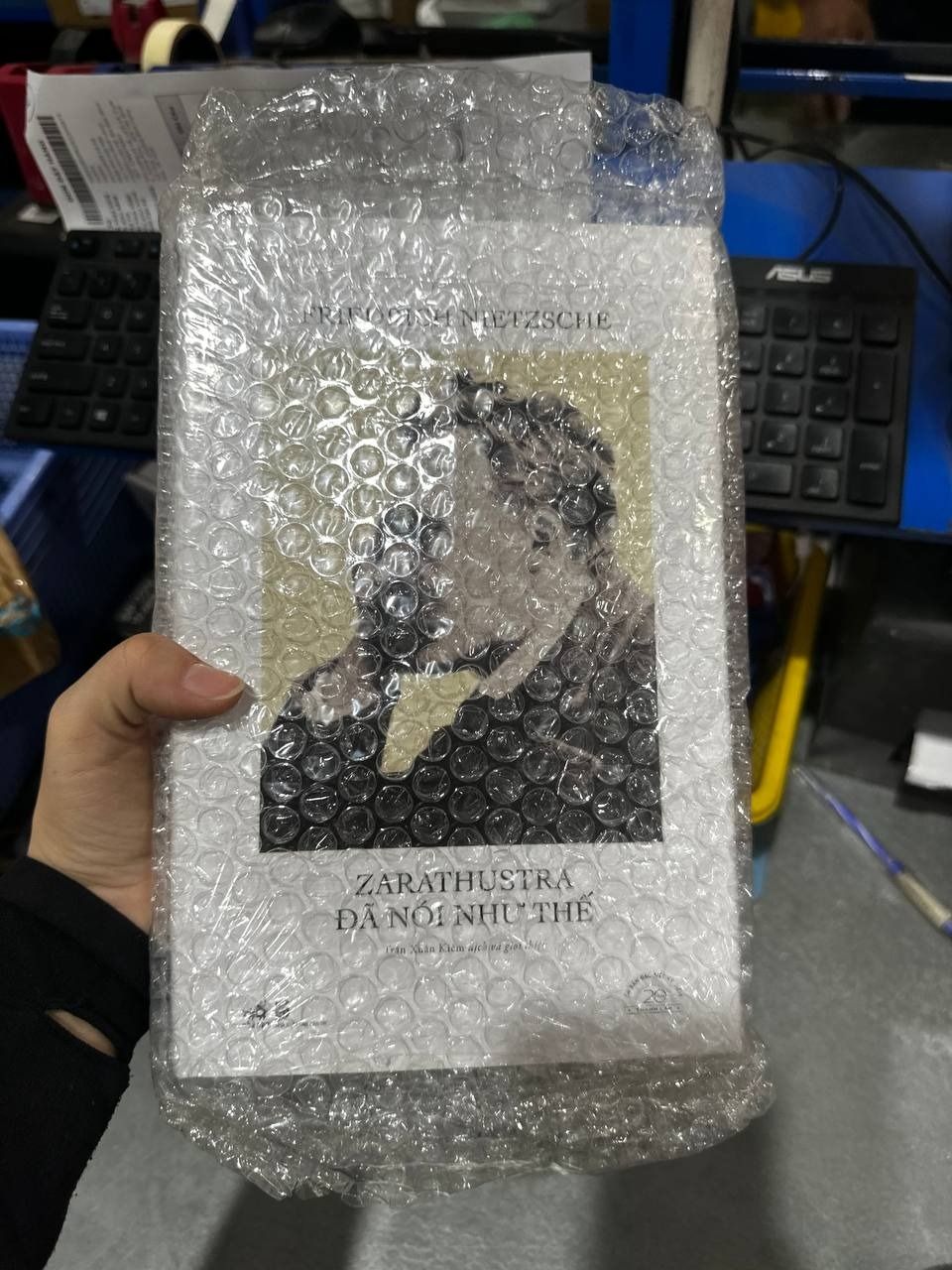 Sách Zarathustra Đã Nói Như Thế - Ấn Bản Đặc Biệt 20 Năm Thành Lập Nhã Nam - Bìa Cứng