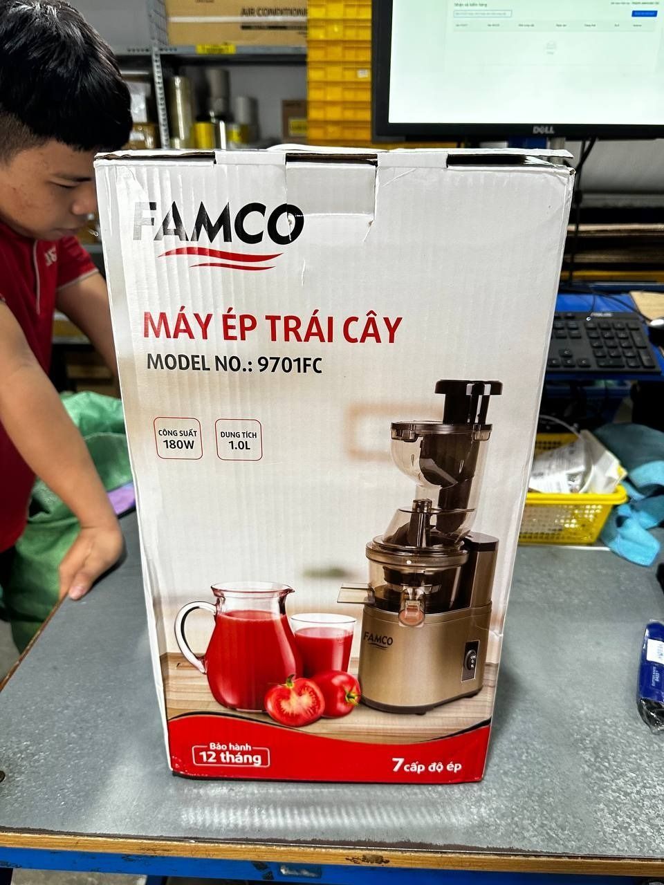 [LIVE] Máy ép chậm trái cây Famco 9701FC - Hàng Chính Hãng
