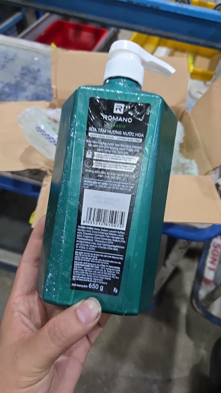 Sữa Tắm Romano Classic 650g
