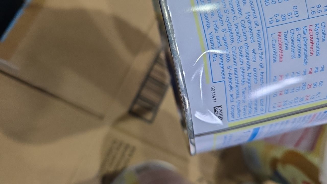 Thùng 8 Lon sữa Meiji Infant Formula 800g (Cho trẻ từ 0-1 tuổi)