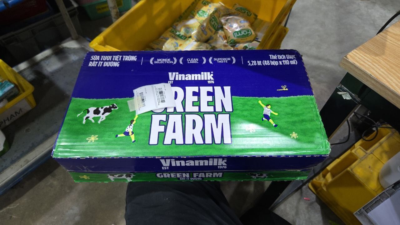 Thùng 48 hộp Tươi Tiệt Trùng Vinamilk Green Farm rất ít đường 110ml
