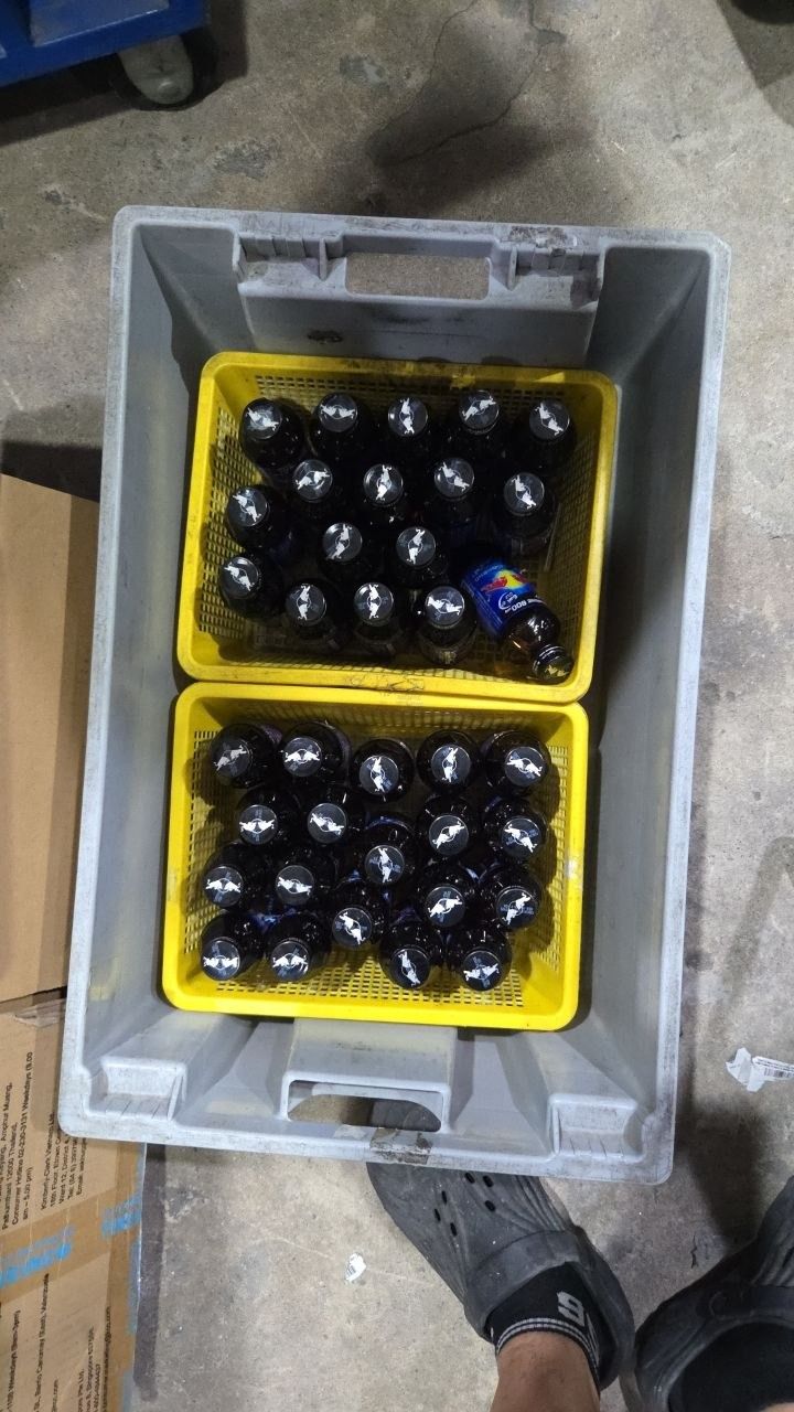 Thùng 50 chai Nước tăng lực Red Bull Black với Kẽm+B12 145ml