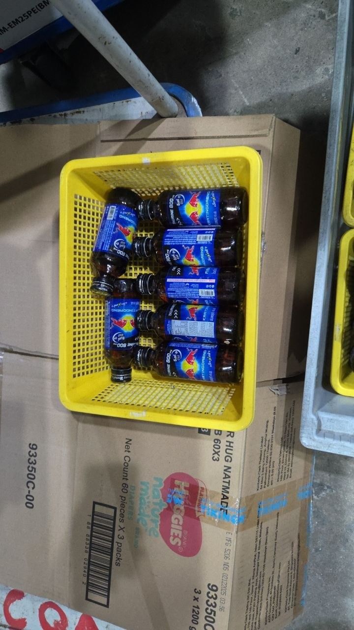 Thùng 50 chai Nước tăng lực Red Bull Black với Kẽm+B12 145ml