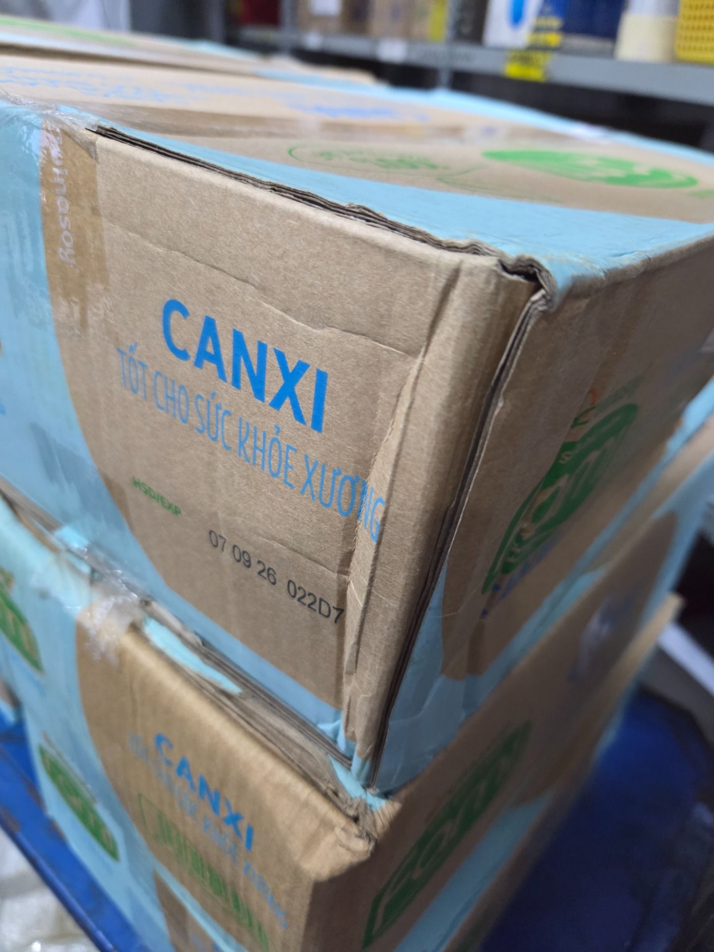 Thùng Sữa đậu nành Vinasoy Fami Canxi ít đường (200ml x 40 bịch)