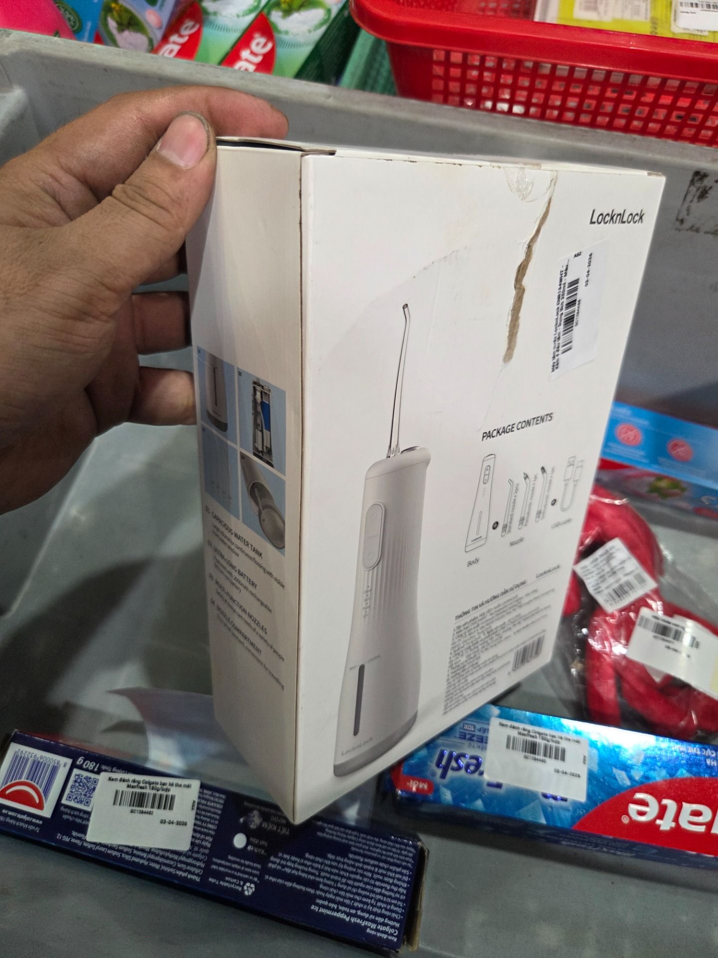 Máy tăm nước LocknLock ENR154WHT - Kèm 4 đầu tăm - Dung tích 250ml - Màu trắng