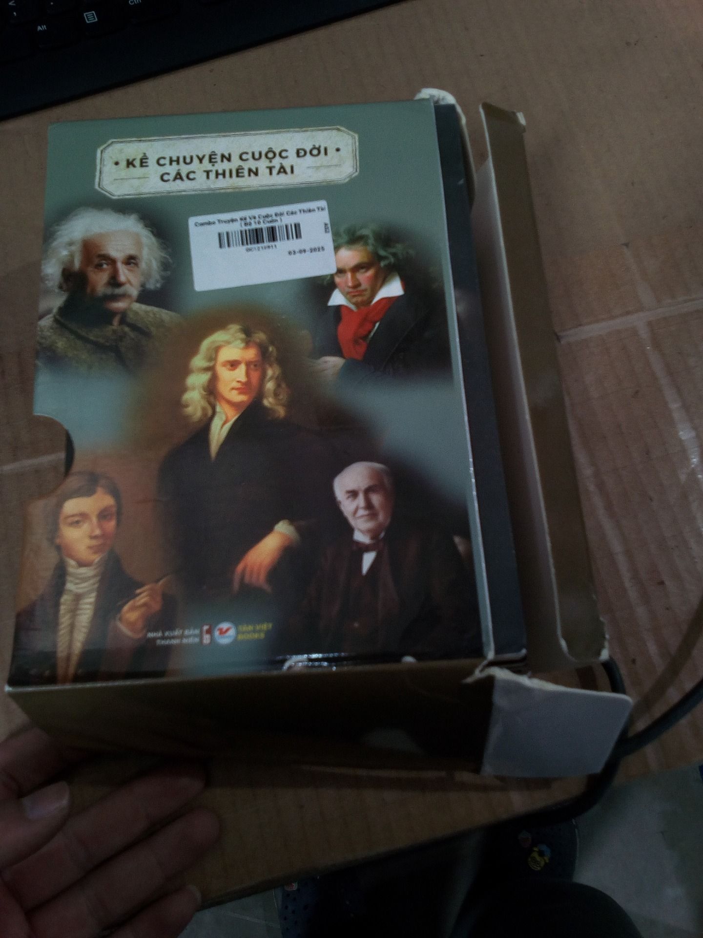 Combo Truyện Kể Về Cuộc Đời Các Thiên Tài ( Bộ 10 Cuốn )