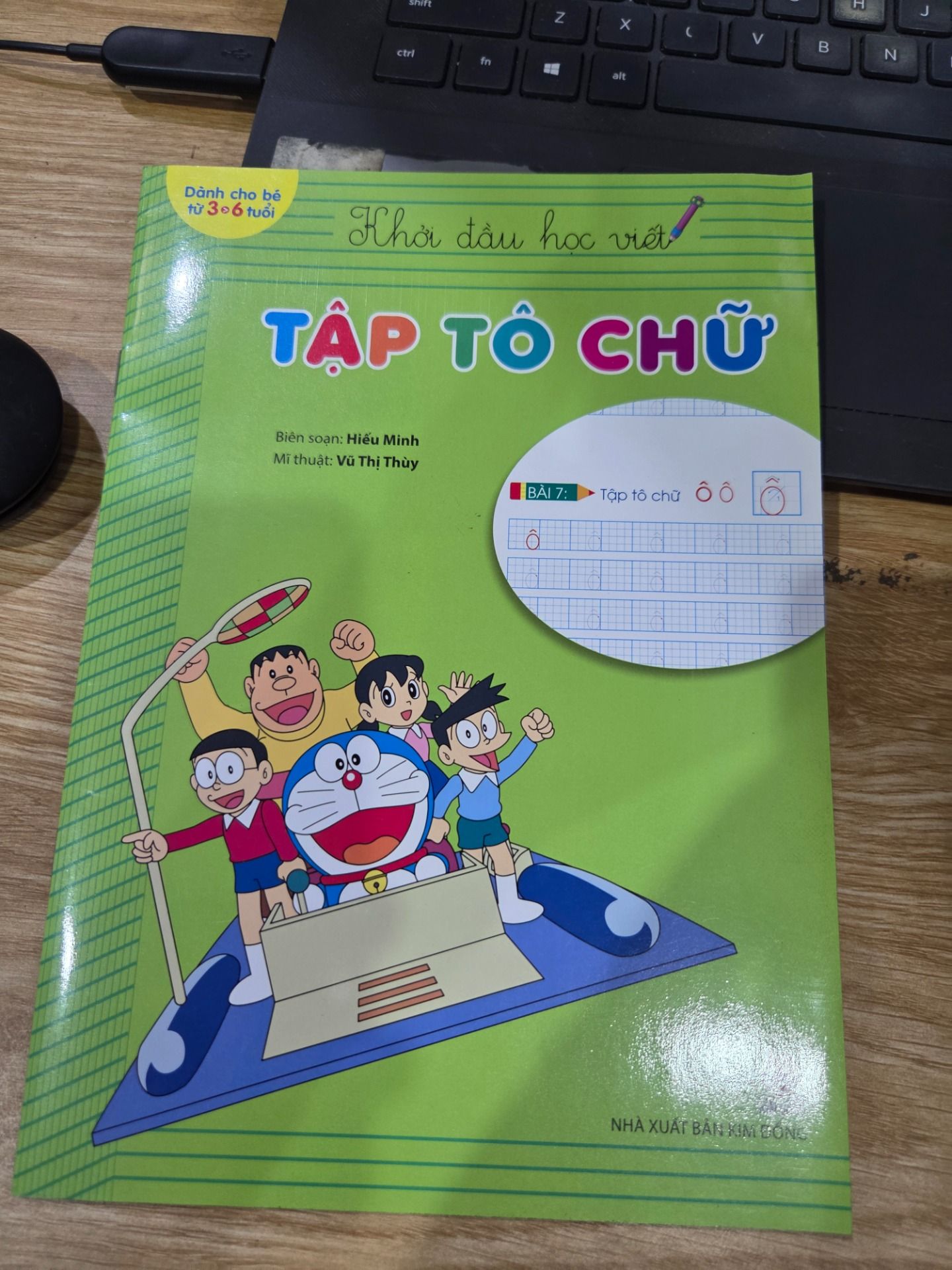 Sách Khởi Đầu Học Viết: Tập Tô Chữ