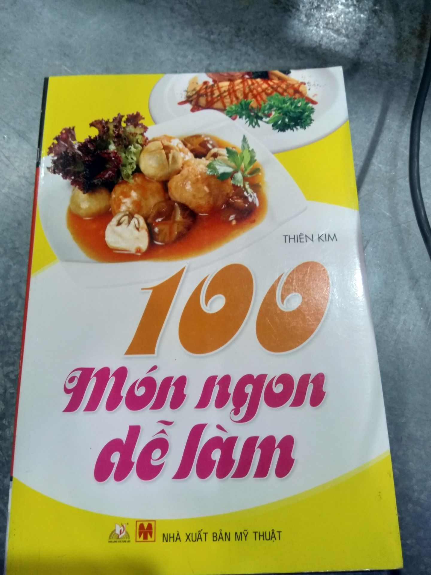 Sách 100 Món Ngon Dễ Làm