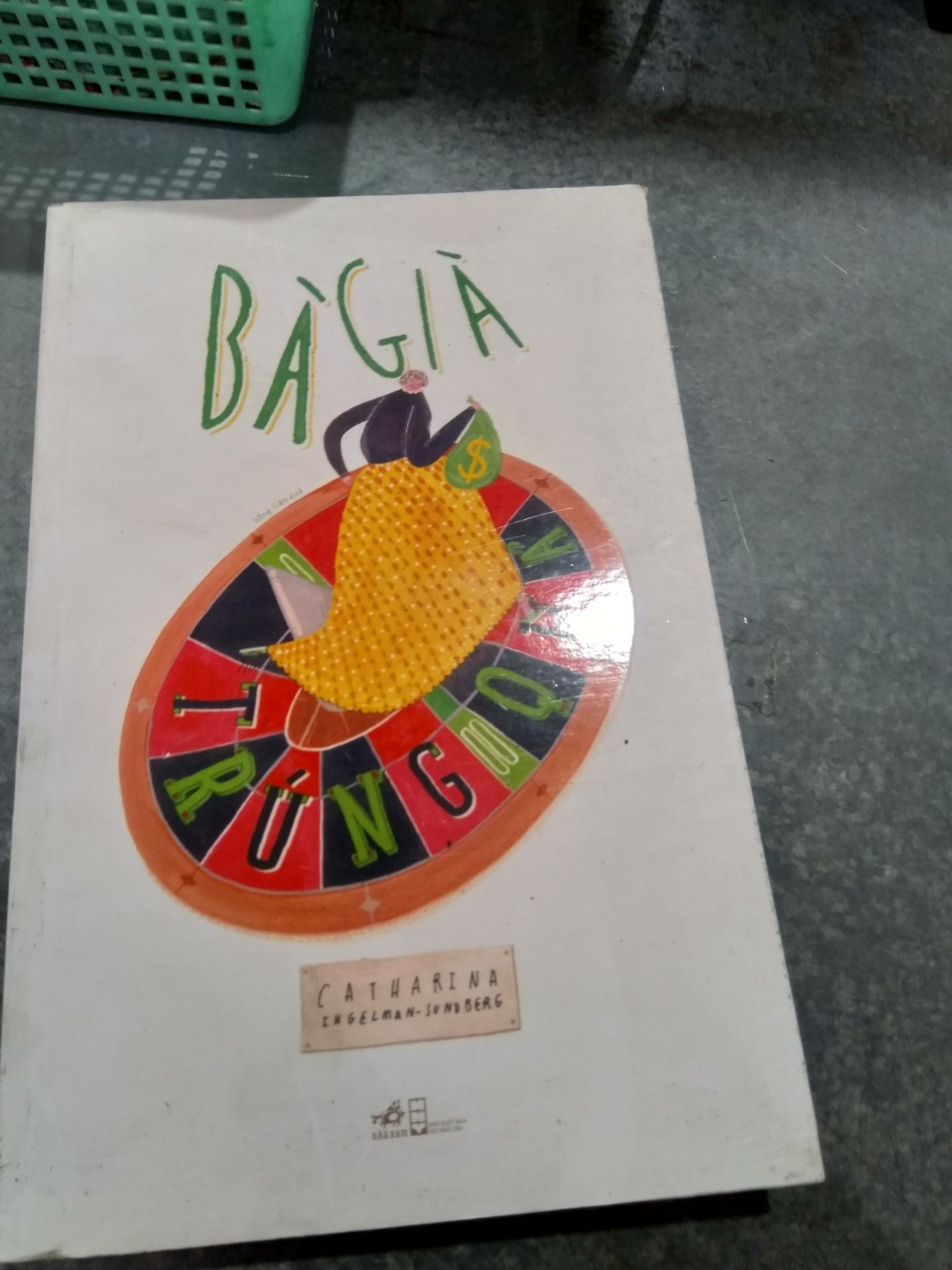 Sách Bà Già Trúng Quả