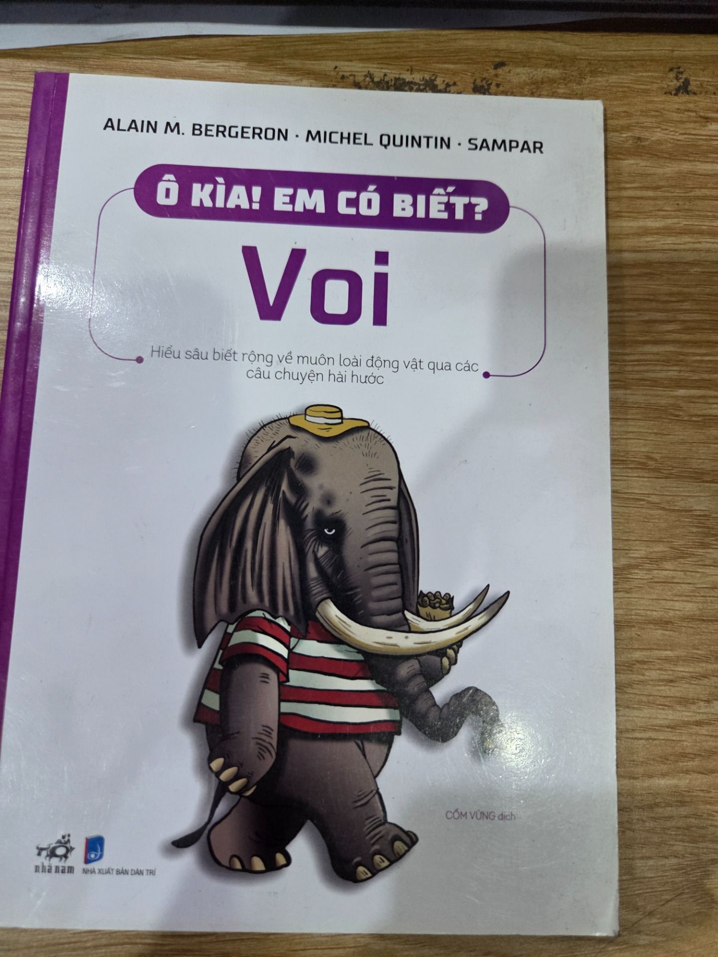 Sách Ô Kìa! Em Có Biết : Voi