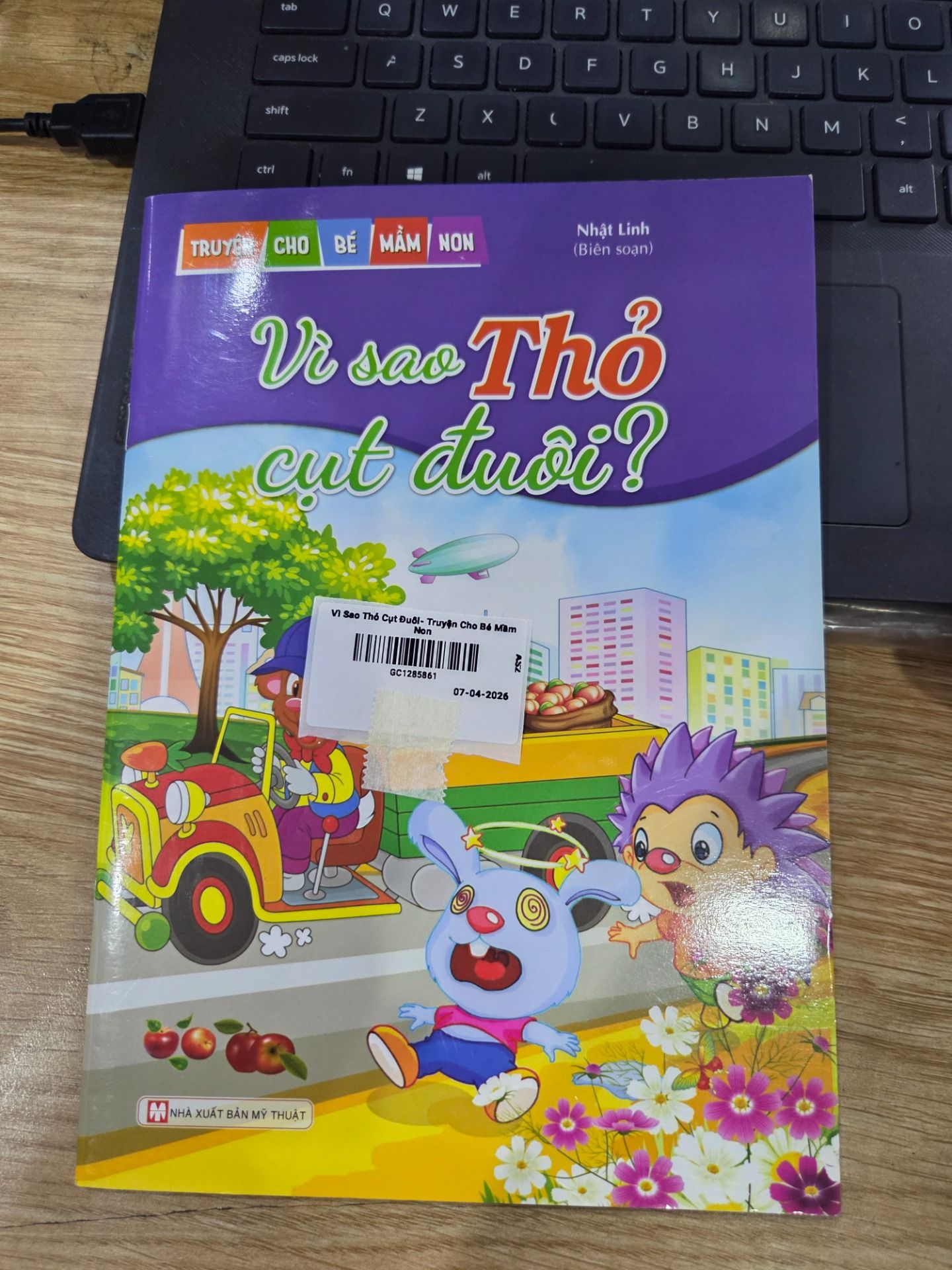 Vì Sao Thỏ Cụt Đuôi- Truyện Cho Bé Mầm Non
