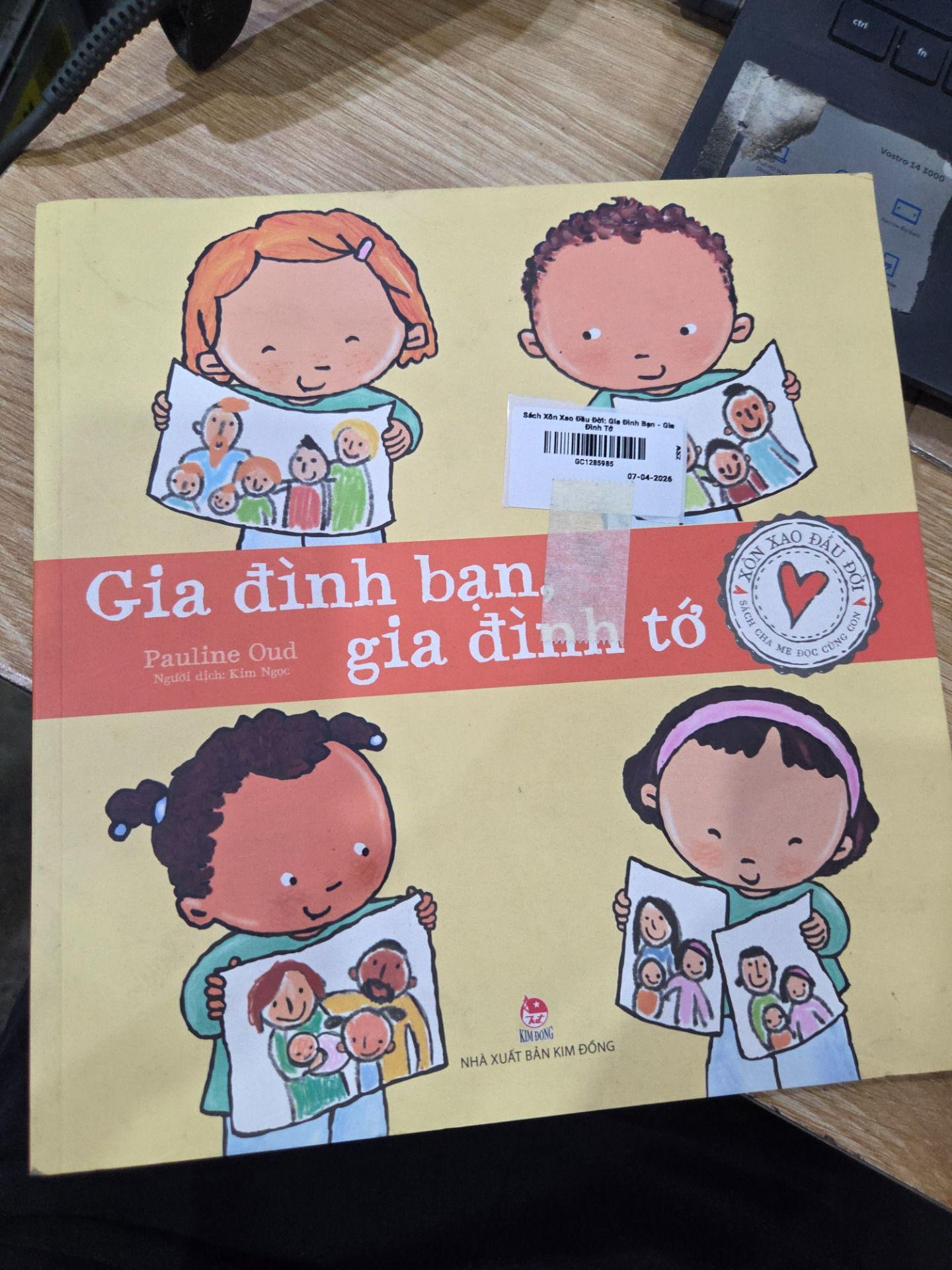 Sách Xôn Xao Đầu Đời: Gia Đình Bạn - Gia Đình Tớ