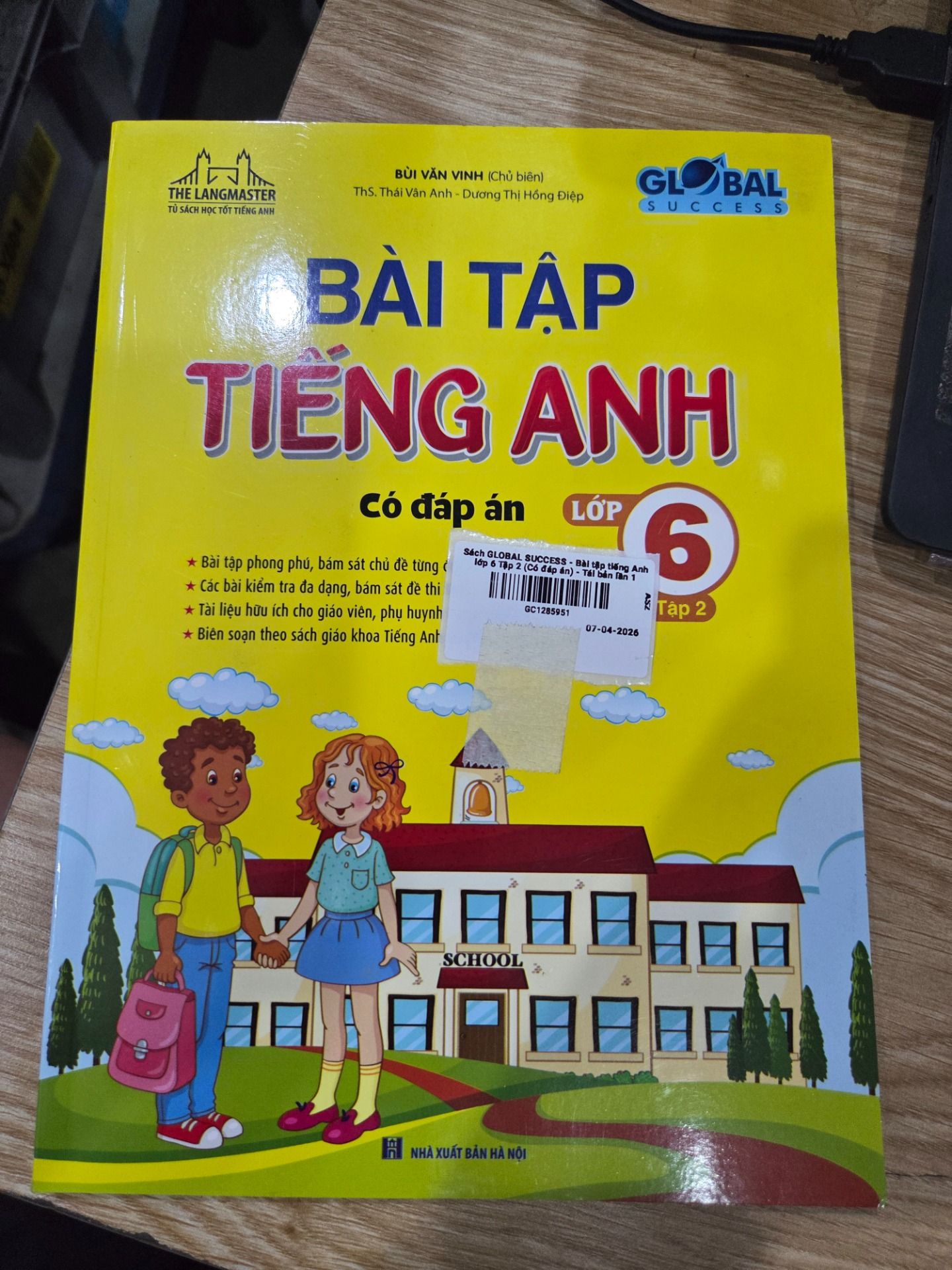 Sách GLOBAL SUCCESS - Bài tập tiếng Anh lớp 6 Tập 2 (Có đáp án) - Tái bản lần 1