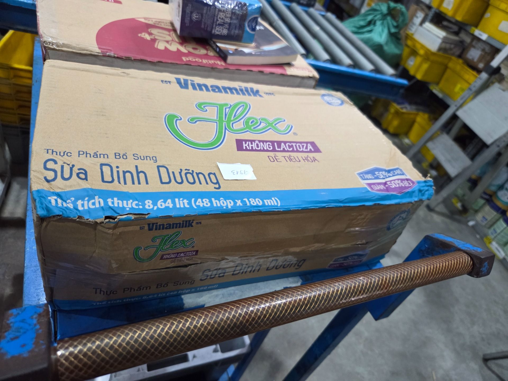 Thùng 48 Hộp Sữa tiệt trùng Vinamilk Flex không Lactose 180ml
