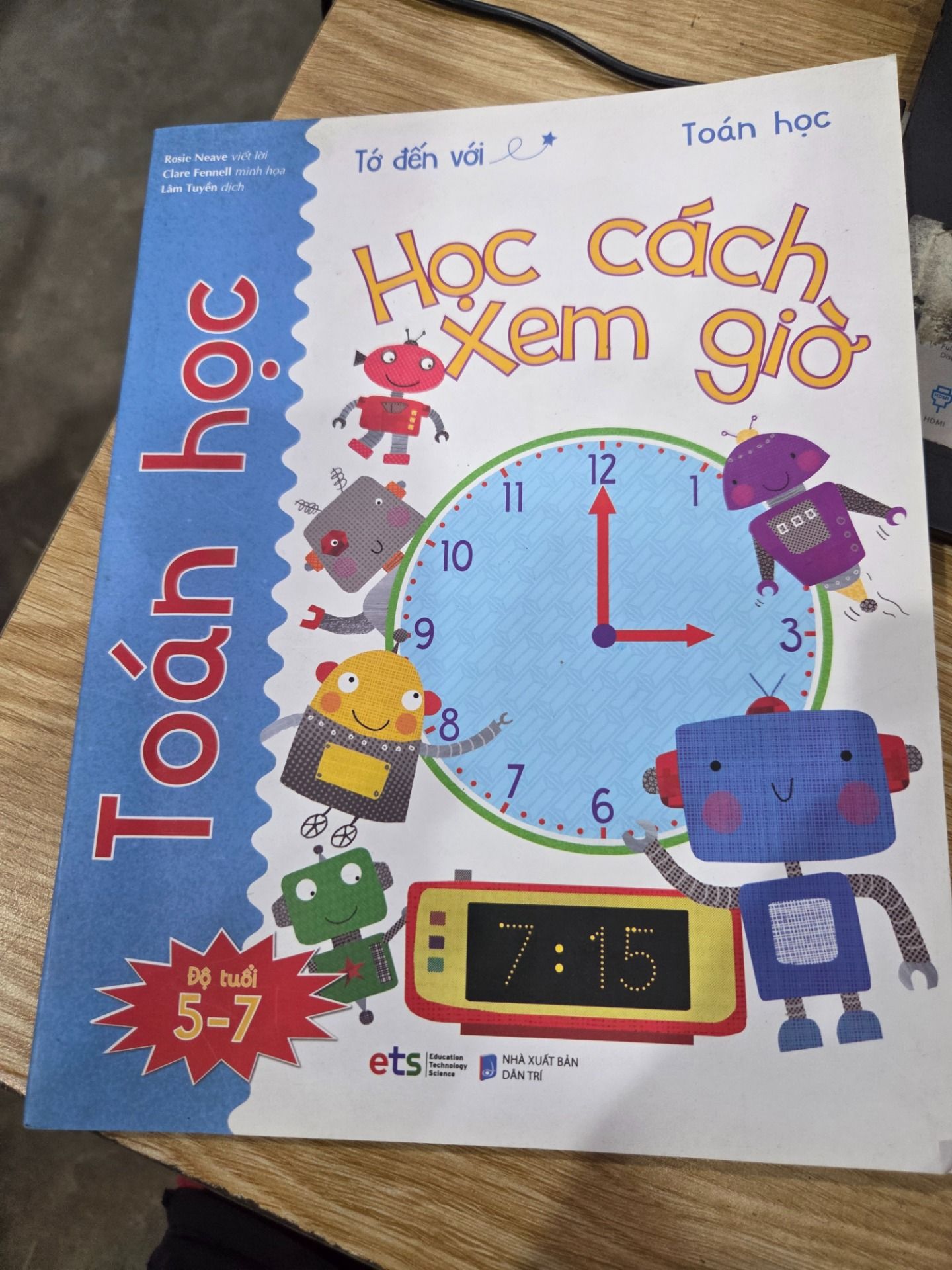 Sách Tớ Đến Với Toán Học: Học Cách Xem Giờ