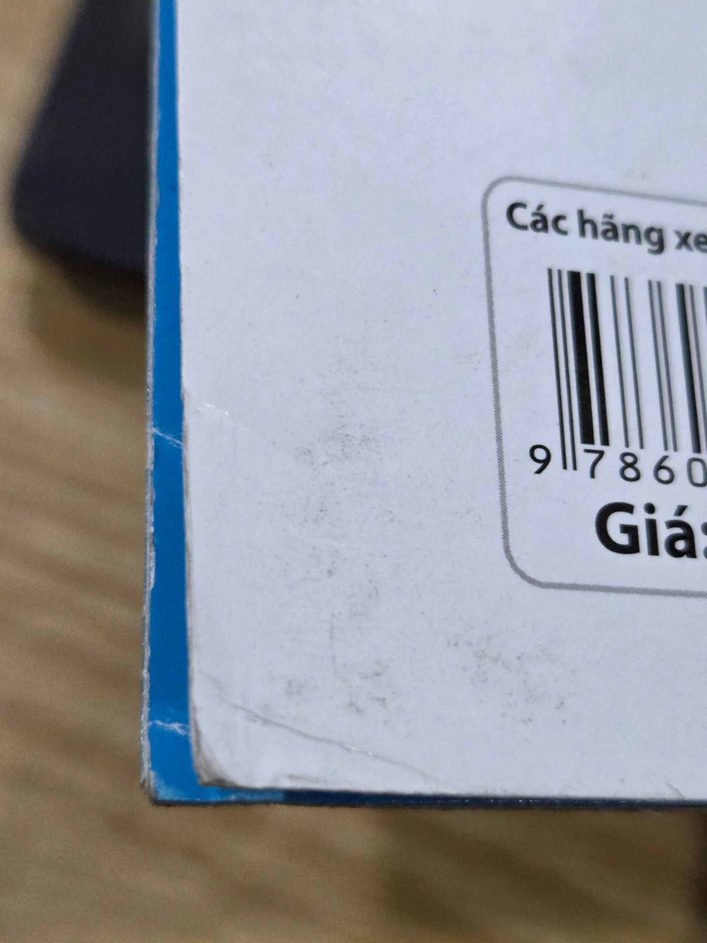 Sách Sticker - Car - Các hãng xe trên thế giới - 3