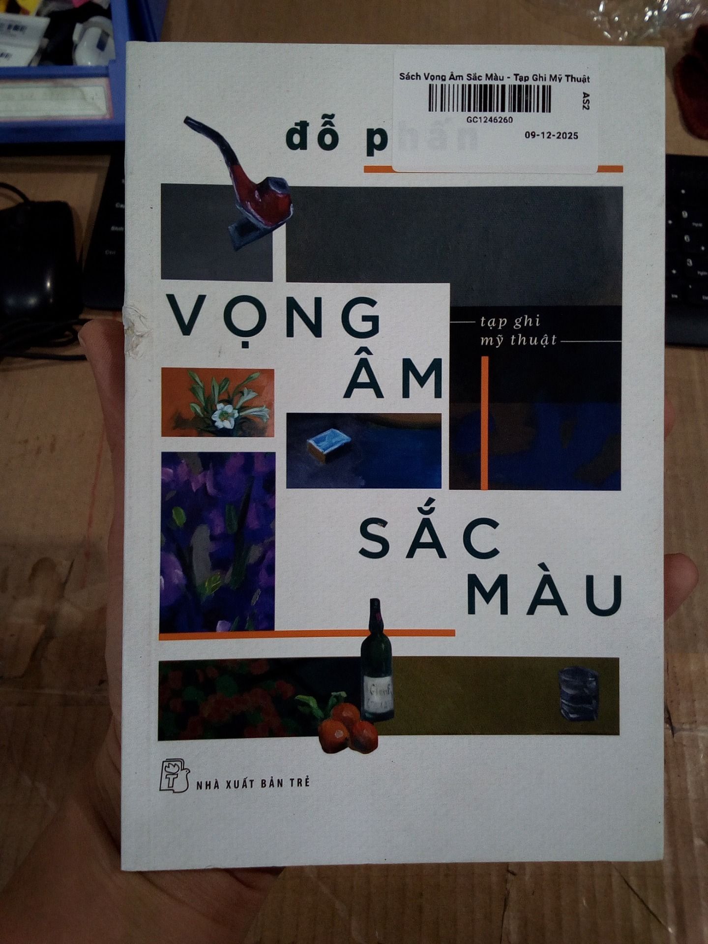 Sách Vọng Âm Sắc Màu - Tạp Ghi Mỹ Thuật