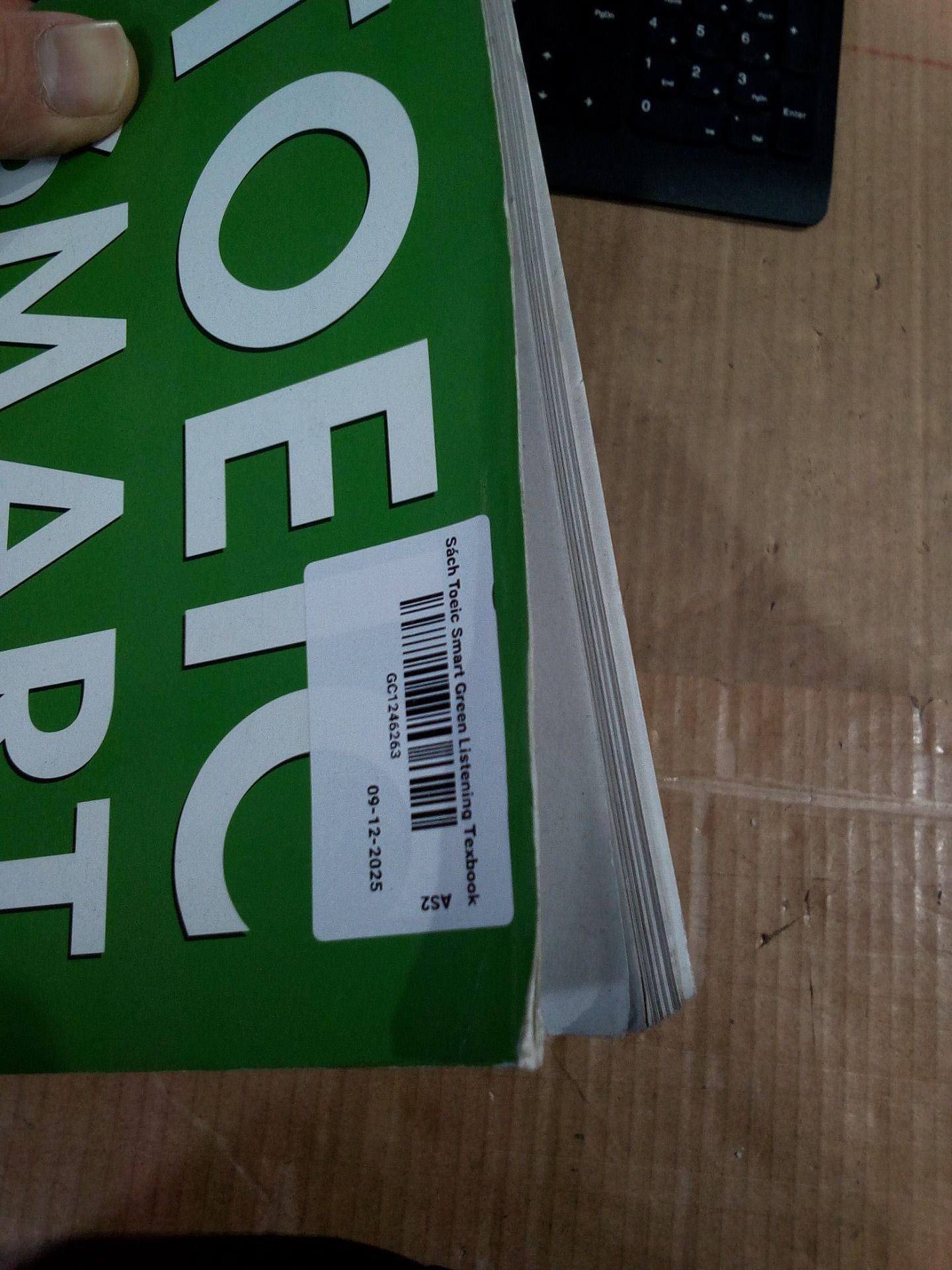 Sách Toeic Smart Green Listening Texbook