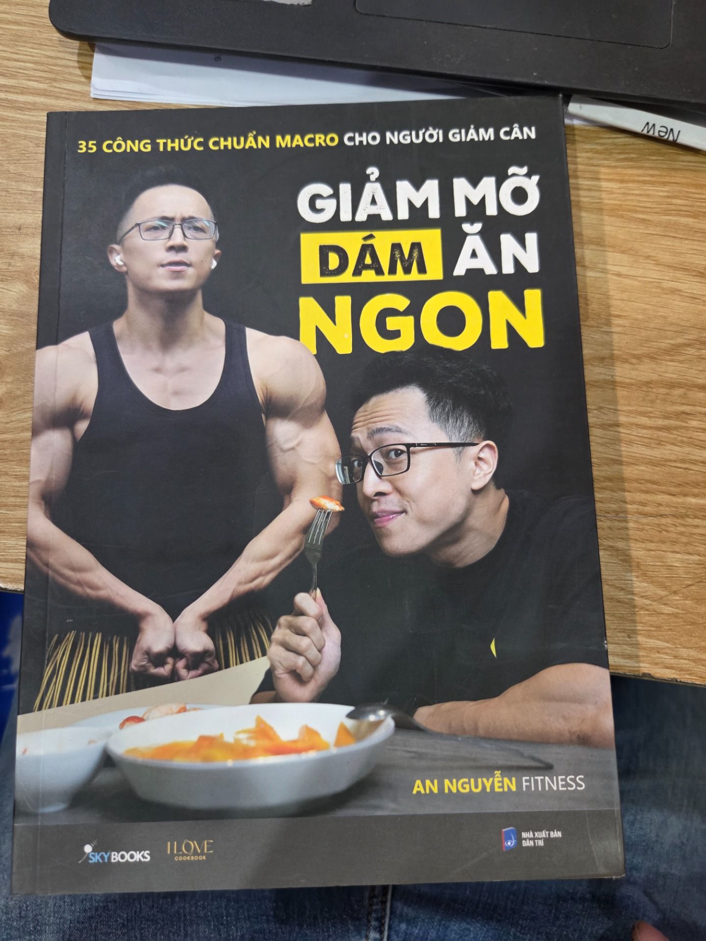 Sách Giảm Mỡ Dám Ăn Ngon