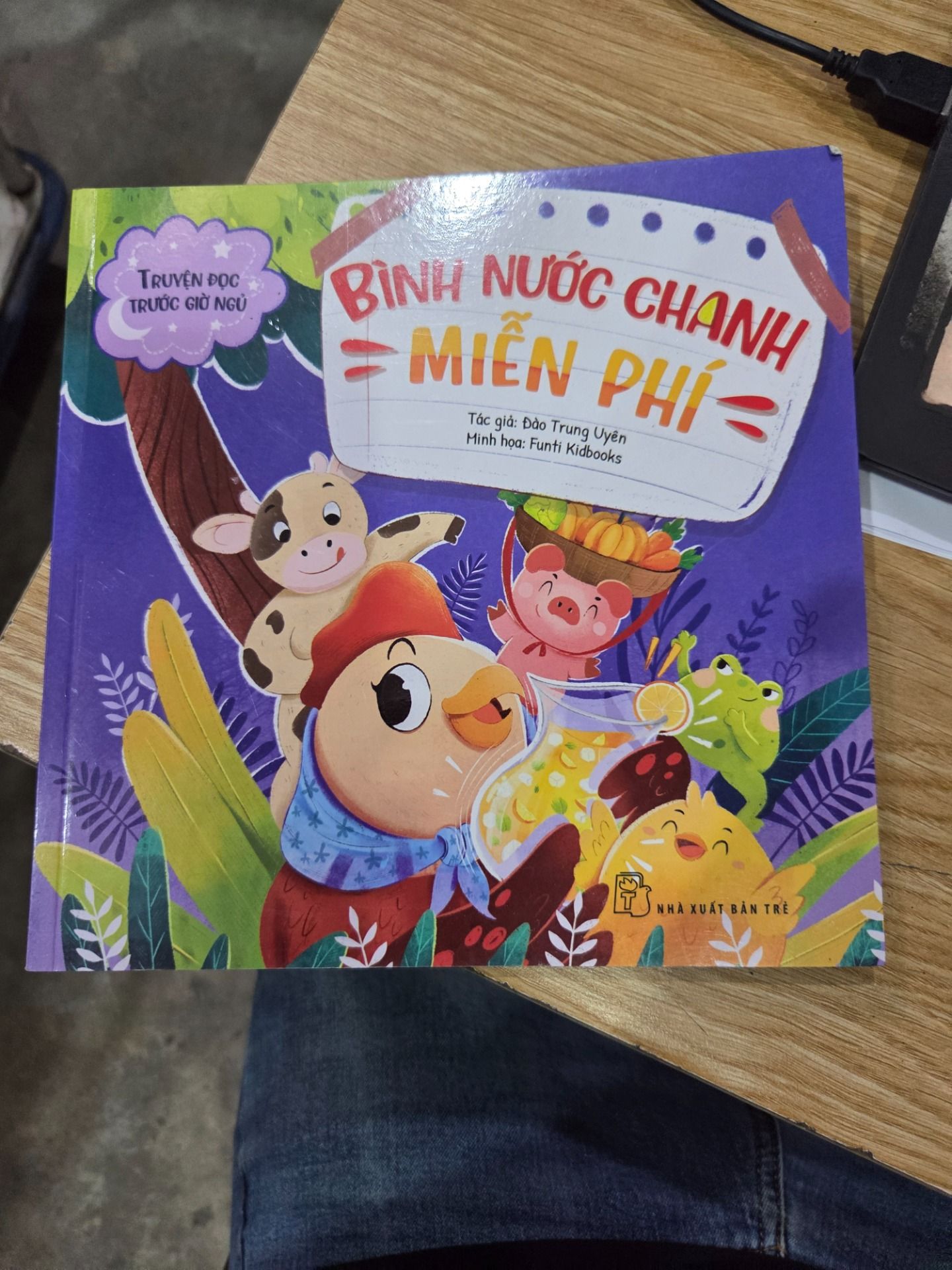 Truyện Đọc Trước Giờ Ngủ - Bình Nước Chanh Miễn Phí