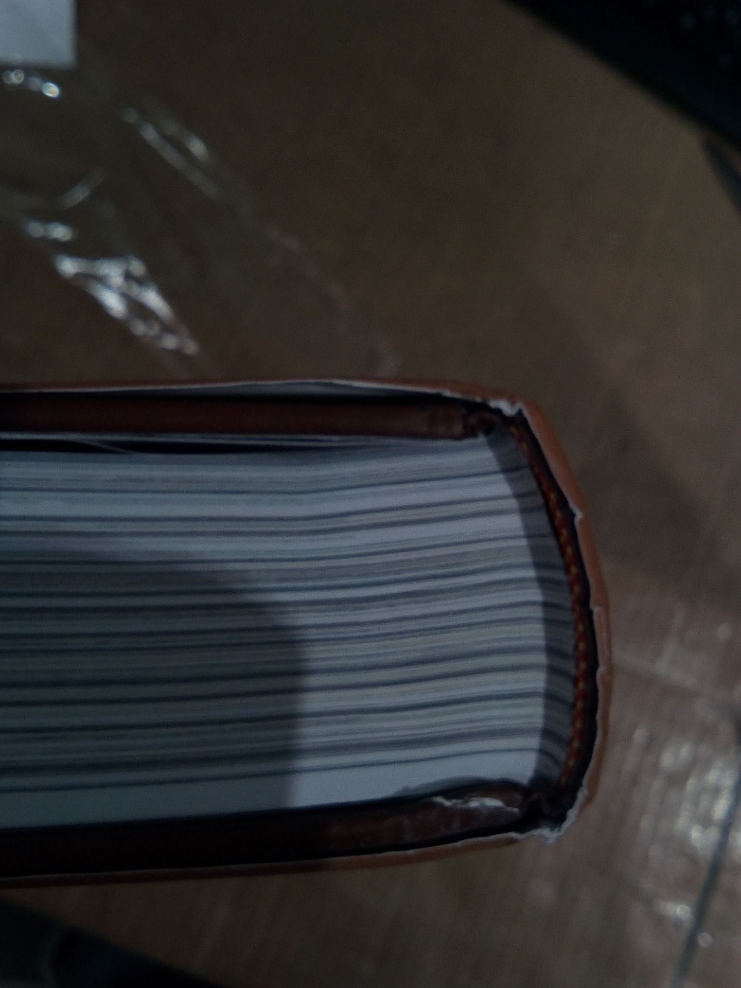 Sách Lịch sử Việt Nam bằng hình - Gần 2000 minh họa tranh ảnh và bản đồ