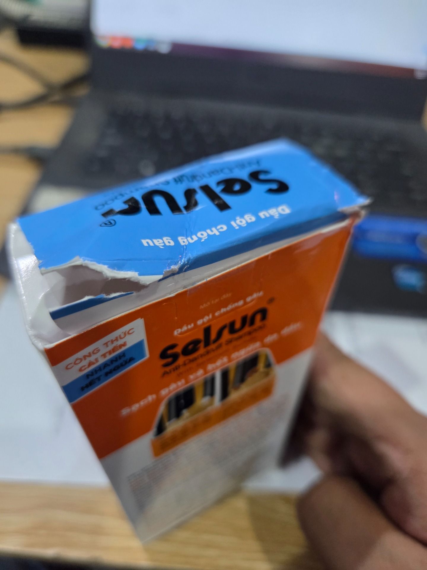 Dầu gội Selsun chống gàu, sạch gàu   hết ngứa da đầu Selsun Anti-Dandruff Shampoo 100ml