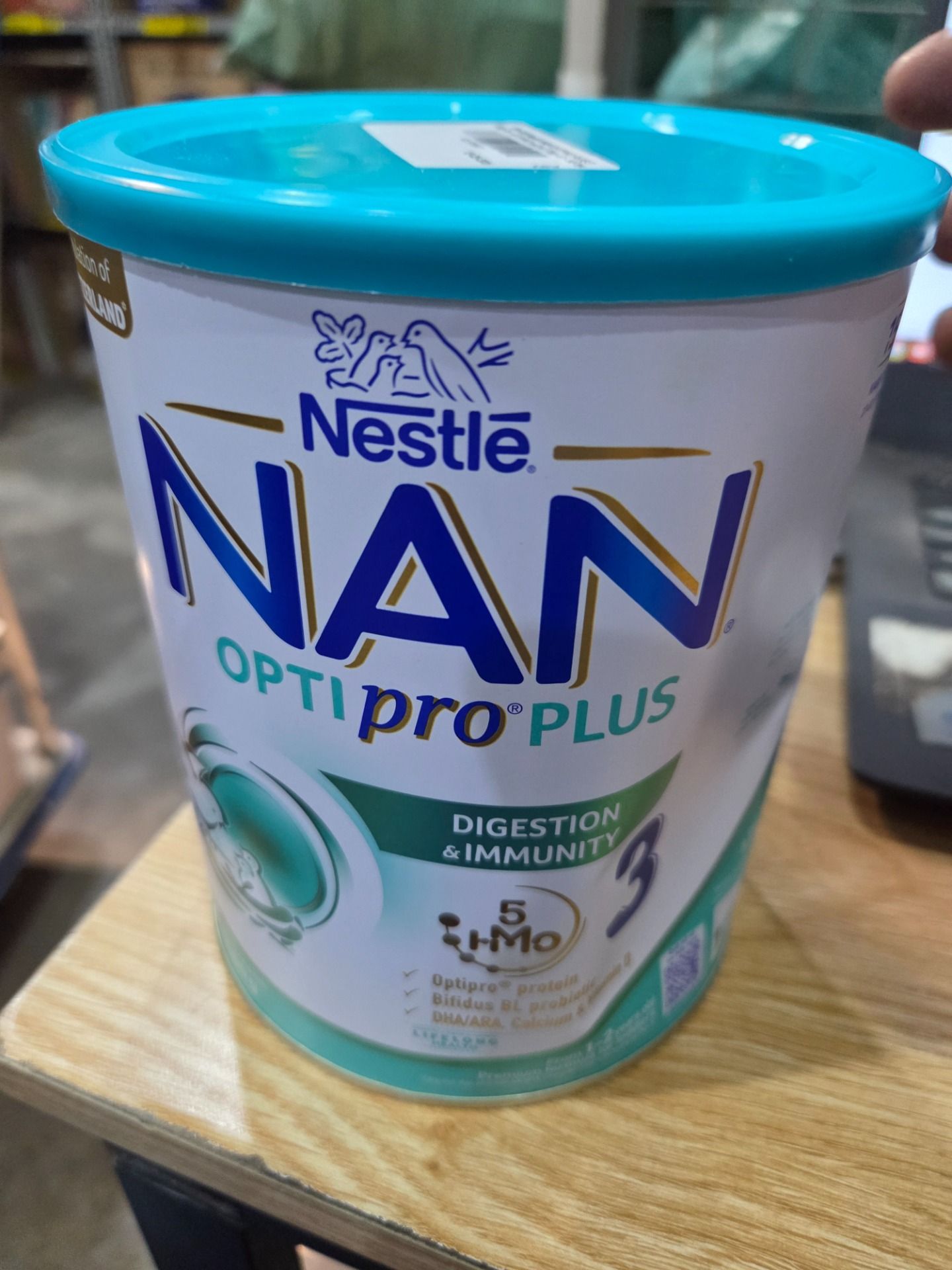 Sữa Bột Nestlé NAN OPTIPRO PLUS 3 800g/lon với 5HMO xuất xứ Thụy Sĩ - Hỗ trợ Tiêu Hóa, Đề Kháng, Trí Não & Chiều Cao (1-2 tuổi)