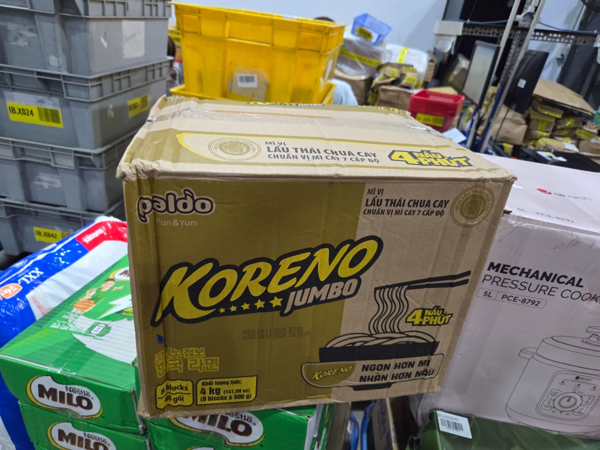 Thùng 8 Lốc Mì vị Lẩu Thái chua cay Koreno Jumbo 500g