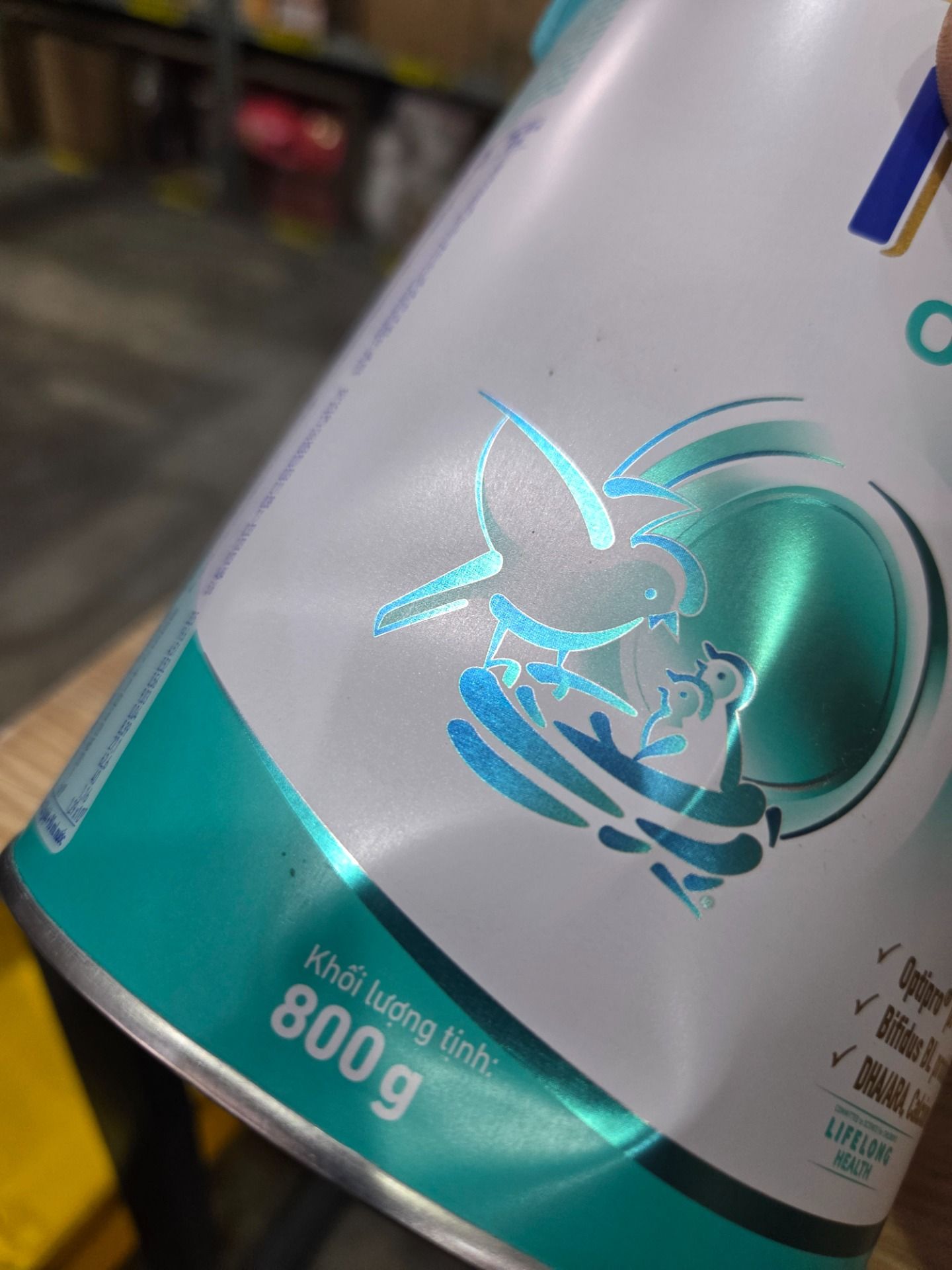 Sữa bột Nestlé NAN OPTIPRO PLUS 1 800g/lon với 5HMO Sản Xuất Tại Thụy Sĩ (0 - 6 tháng)