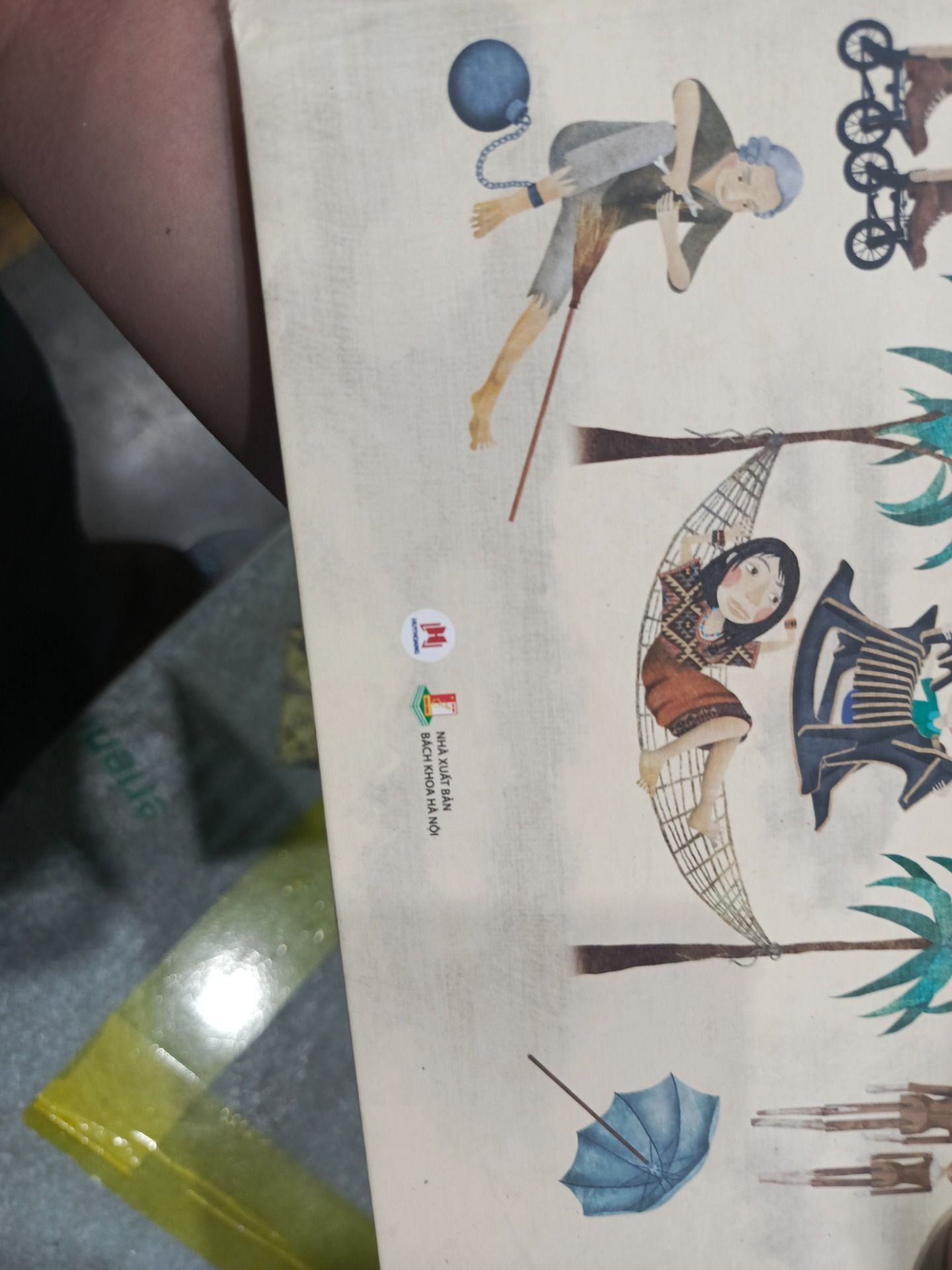 Bách Khoa Toàn Thư Về Những Điều Bình Dị