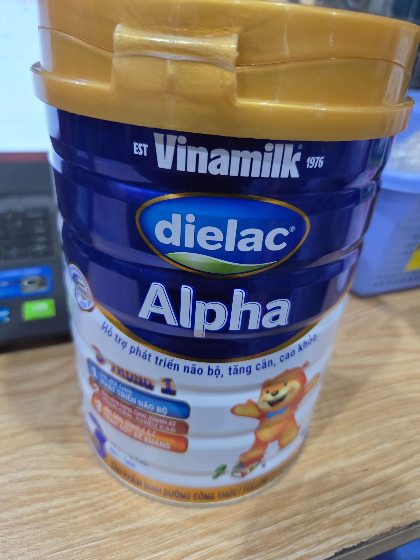 Sữa Bột Vinamilk Dielac Alpha 3 - Hộp Thiếc 900g