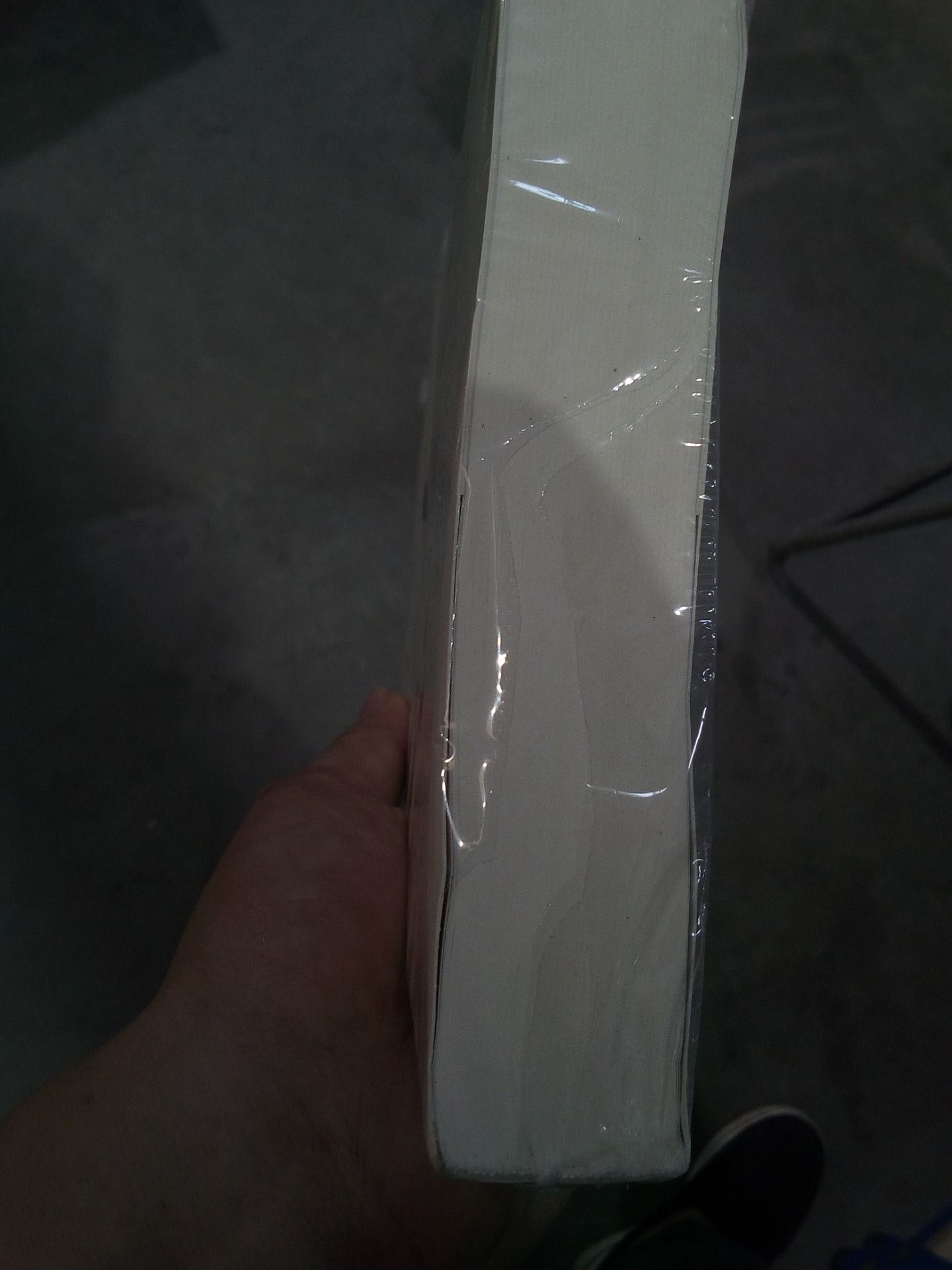 Sách NEXUS - Lược Sử Của Những Mạng Lưới Thông Tin Từ Thời Đại Đồ Đá Đến Trí Tuệ Nhân Tạo - Bìa mềm