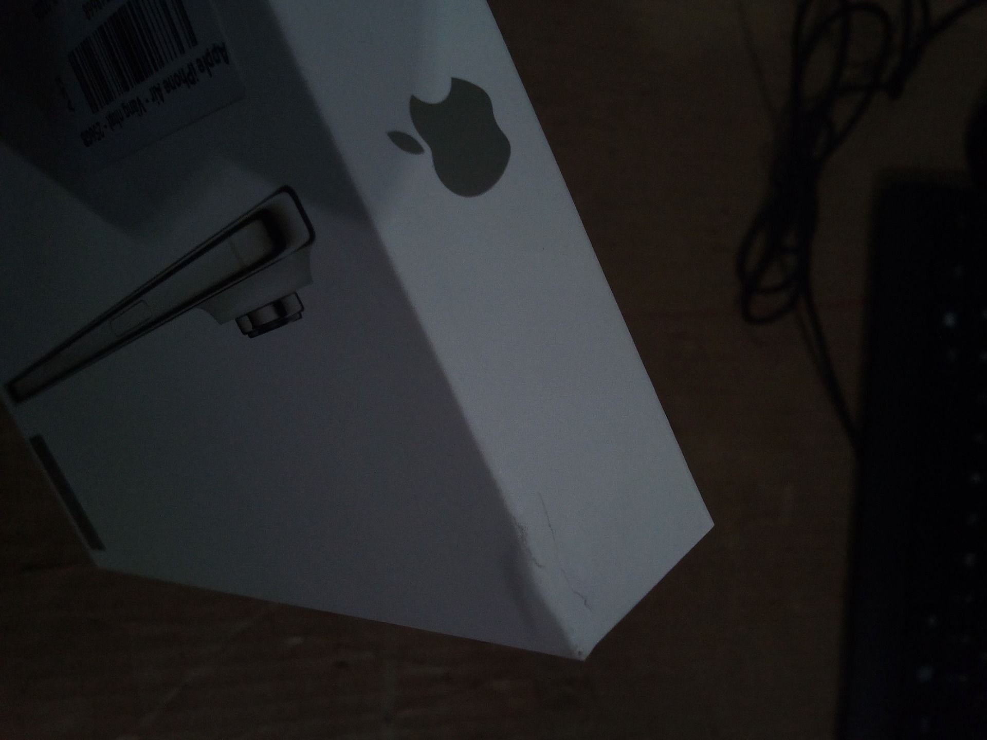 Apple iPhone Air - Vàng nhạt - 256GB