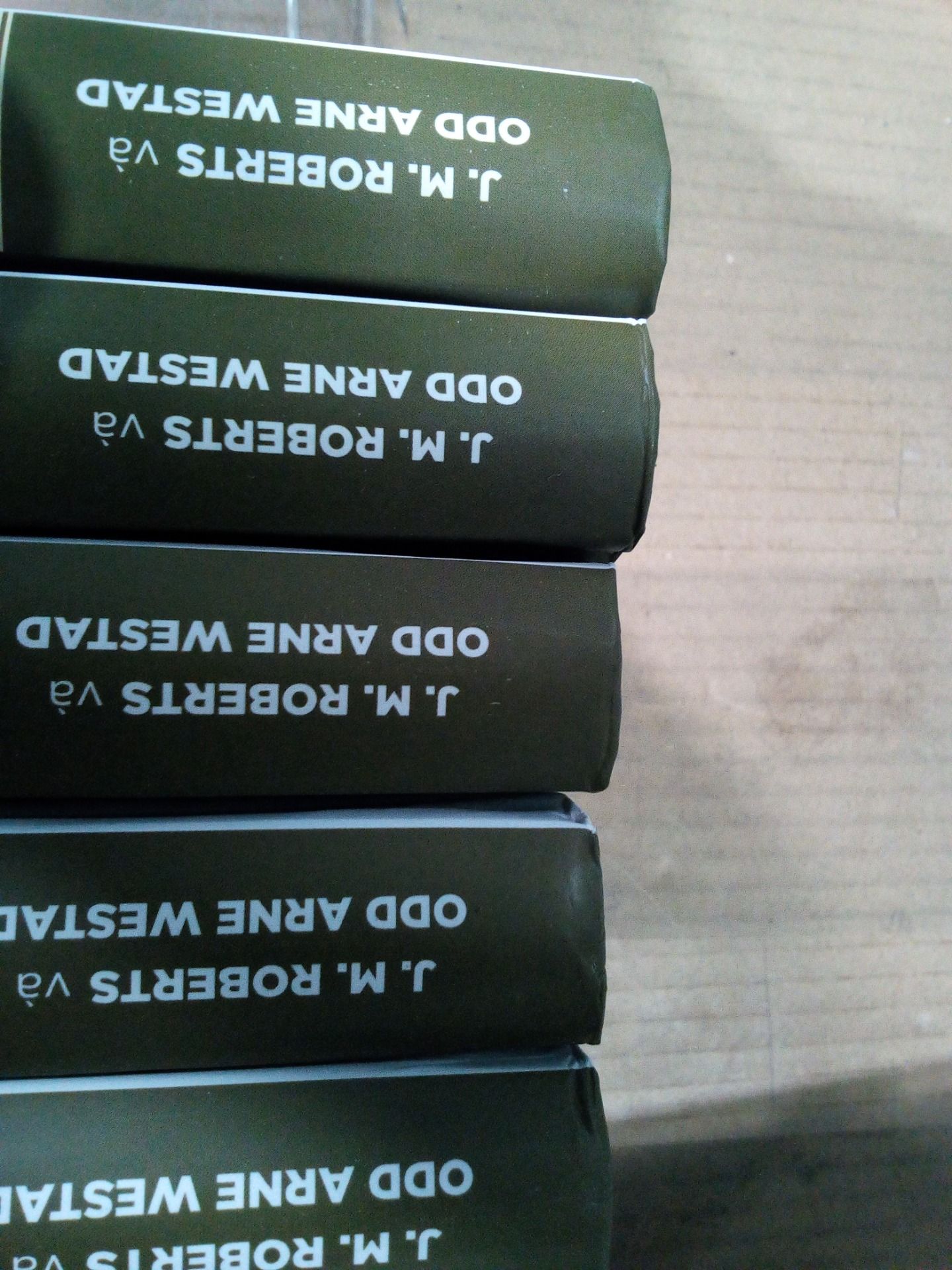 Bộ sách Lịch Sử Thế Giới - The Penguin History of the World (5 Tập)