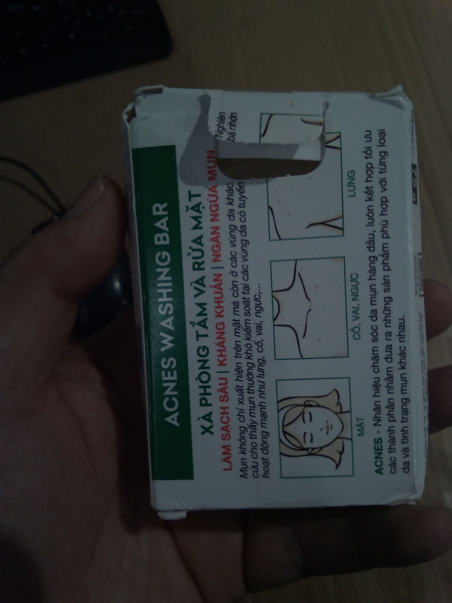 Xà phòng trị mụn lưng và rửa mặt Acnes Washing Bar 75g