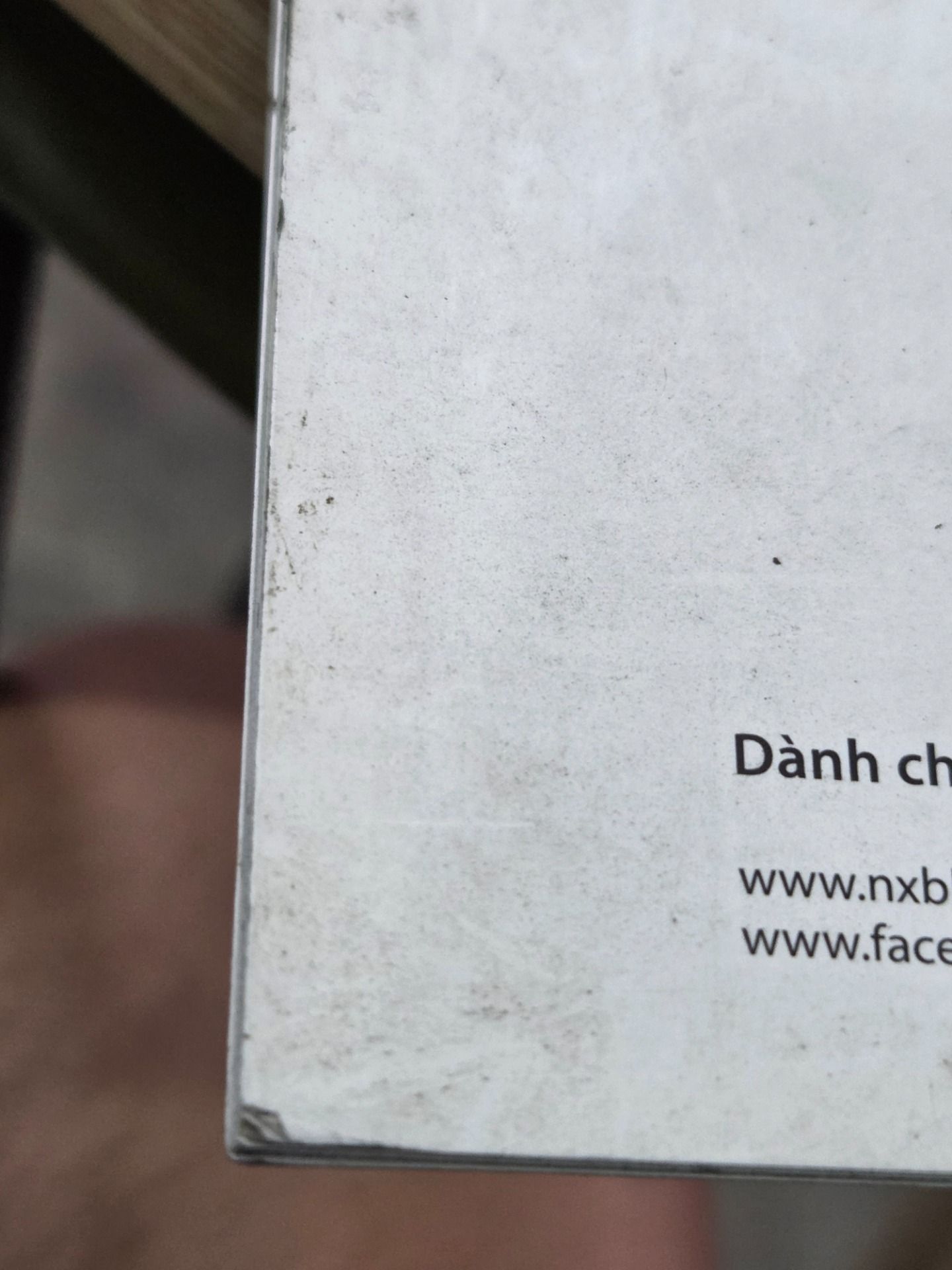 Sách Chuyện Lạ Loài Vật - Nhìn Chân, Nhìn Mỏ Biết Rõ Chim Gì